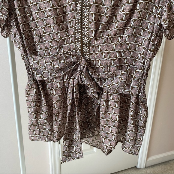 Max Studio Paisley Bow Wrap Front Blouse - Size XL - Picture 2 of 4